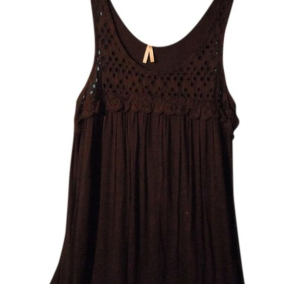 sleeveless dress with eyelet upper - Picture 1 of 4